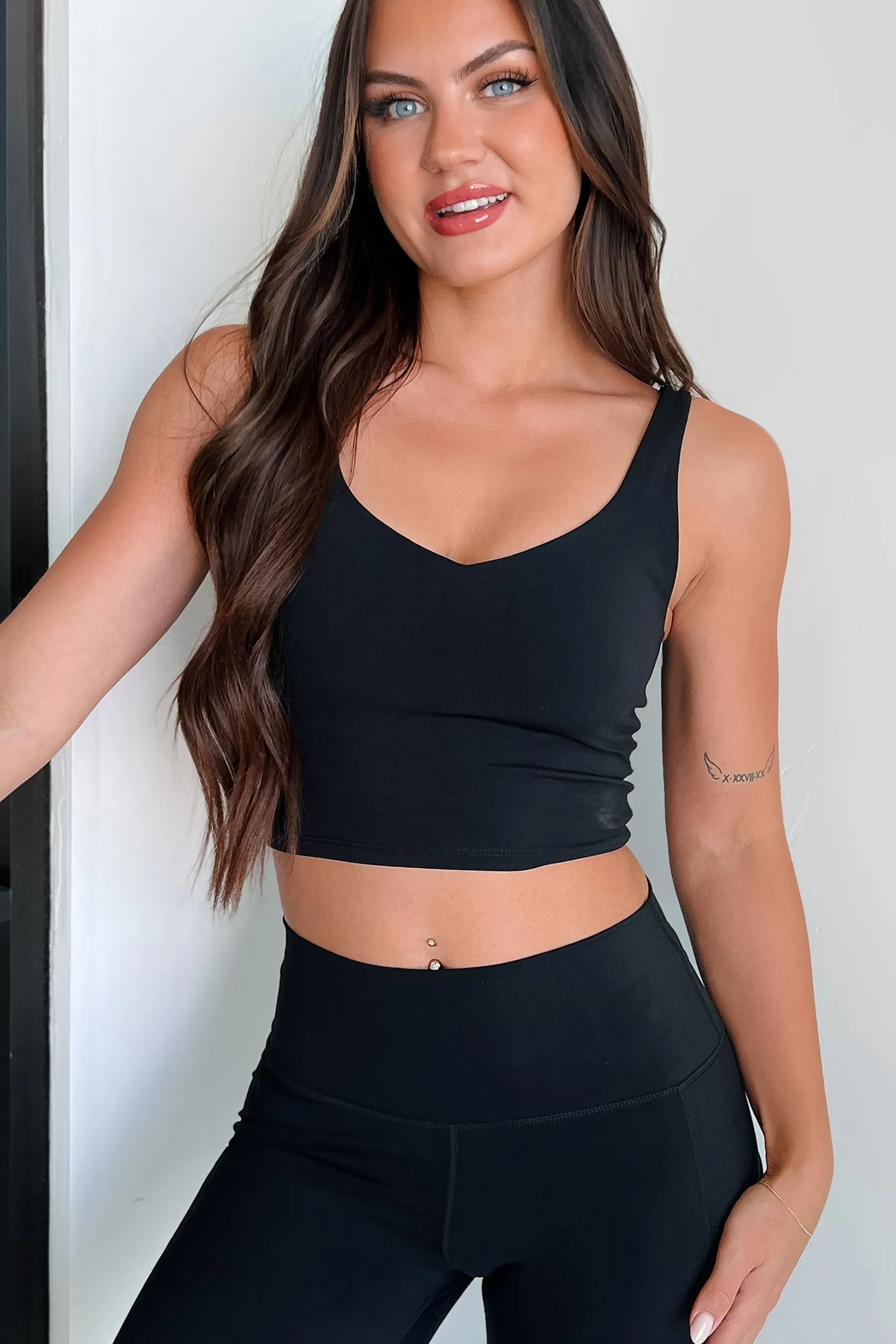 Andy V-Neck Padded Crop Tank (Black)