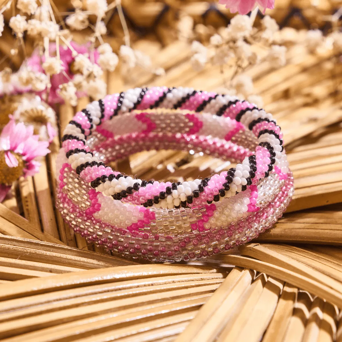 Candy Twist III | Himalayan Glass Bead Bracelet