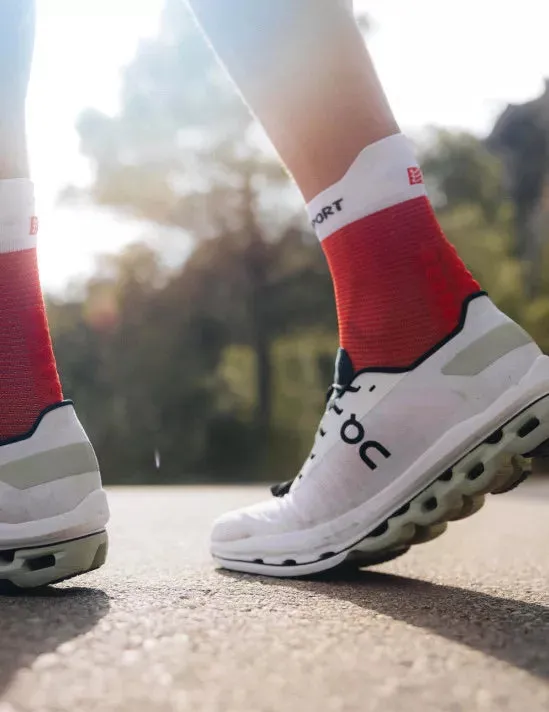 Compressport | Pro Racing Socks V4 | Run High | Red / White