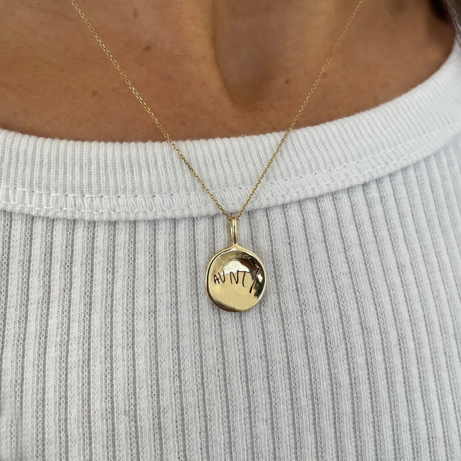 Custom Engraved Pendant | Yellow Gold