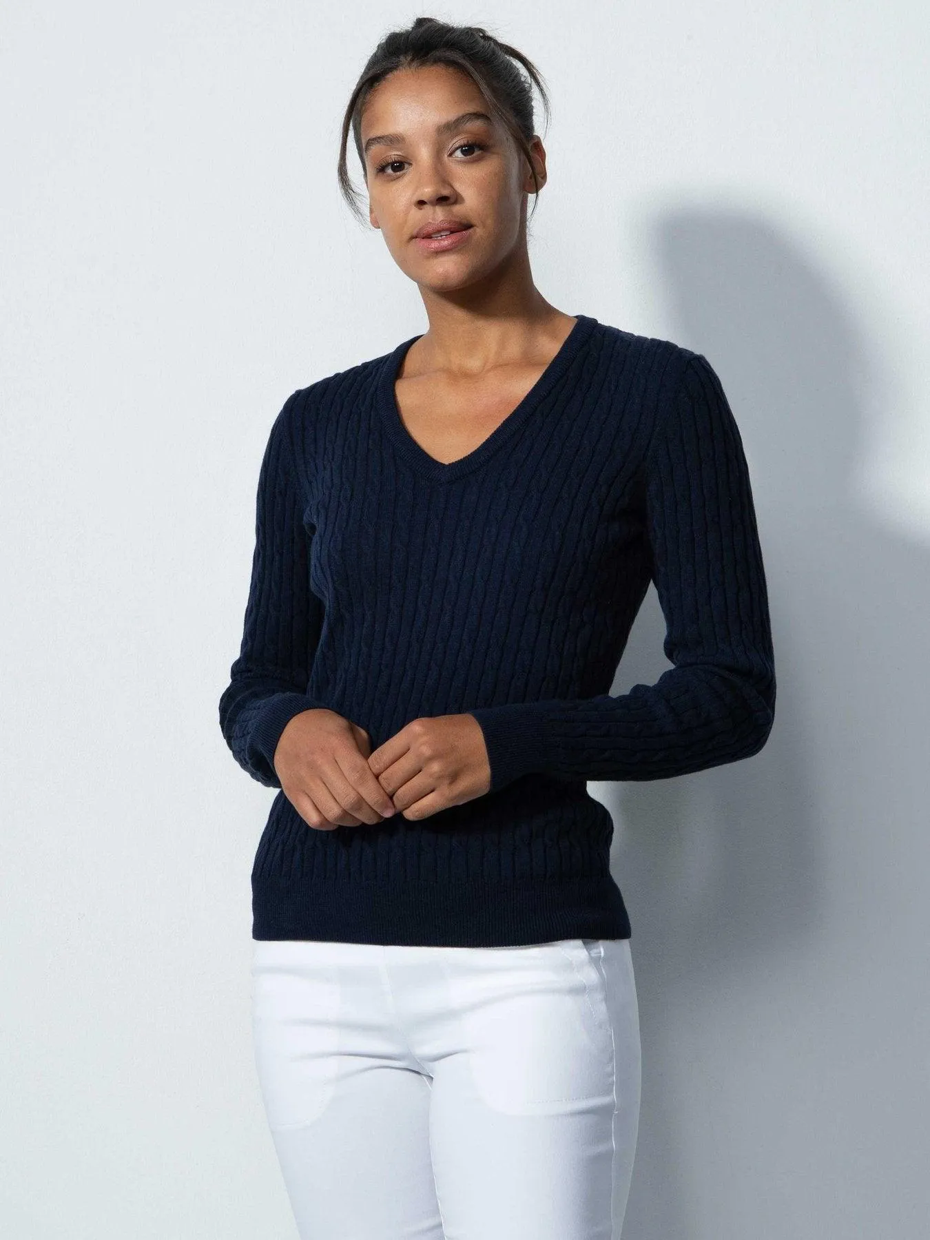 Daily Sports - Madelene V-neck Pullover