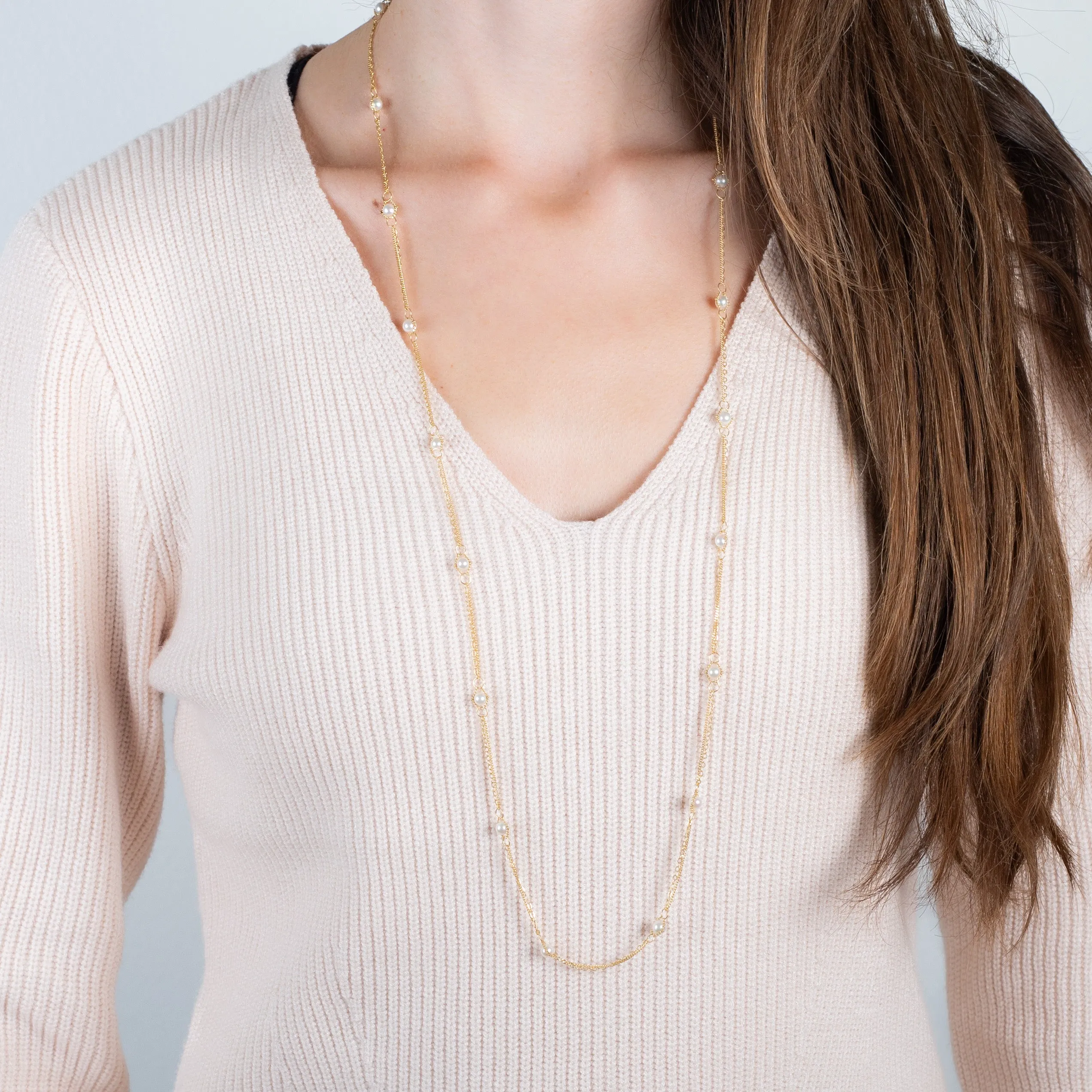 Deluxe Whisper Chain Necklace in Pearl