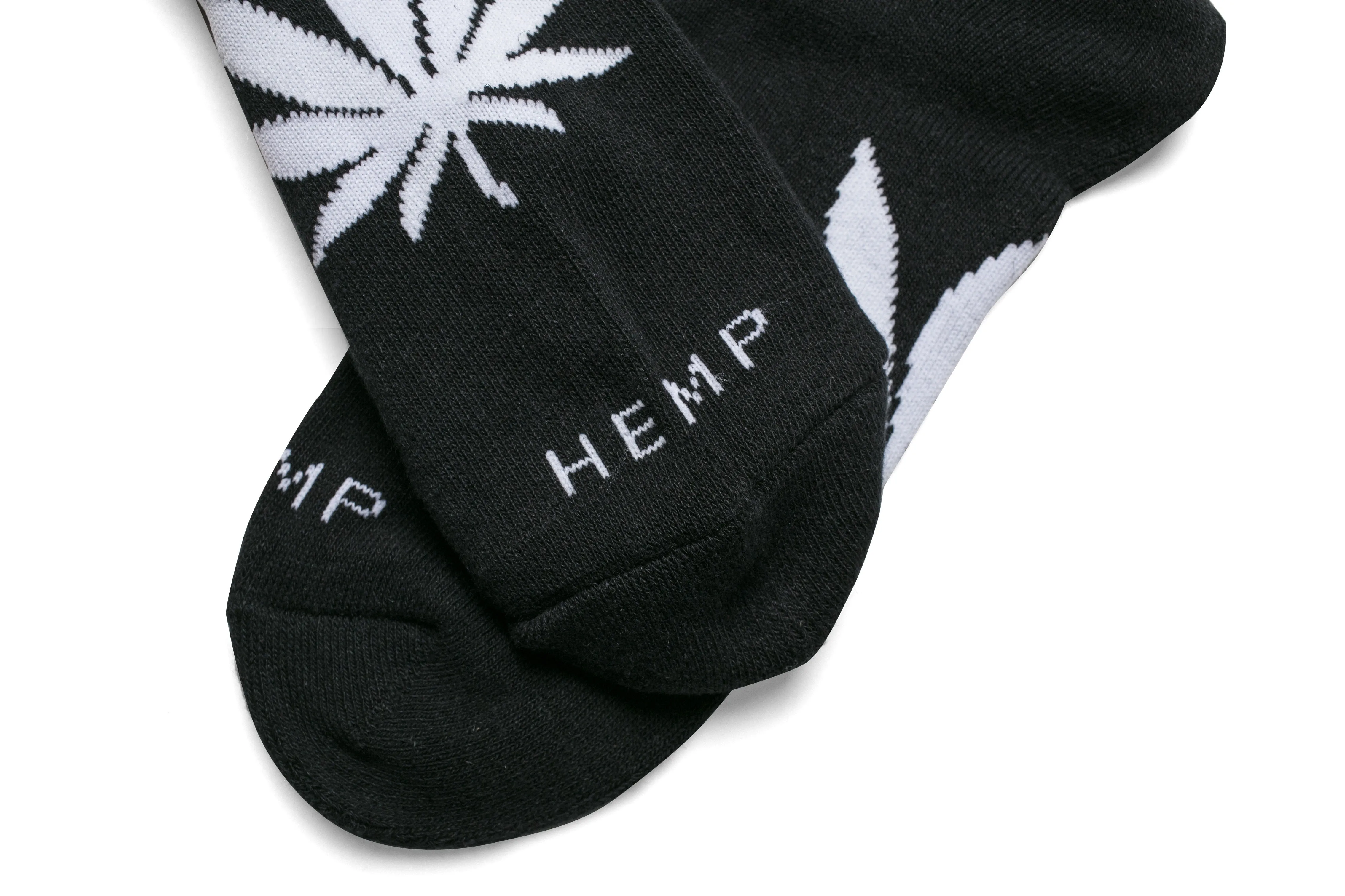 ERBA HEMP LEAF CREW SOCKS BLACK