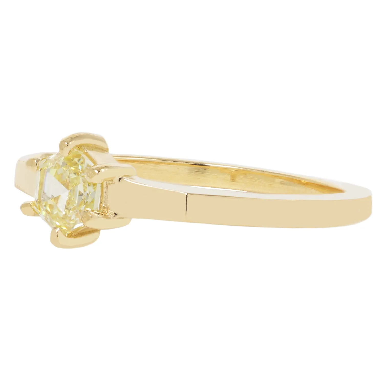 Golden Star Diamond Ring