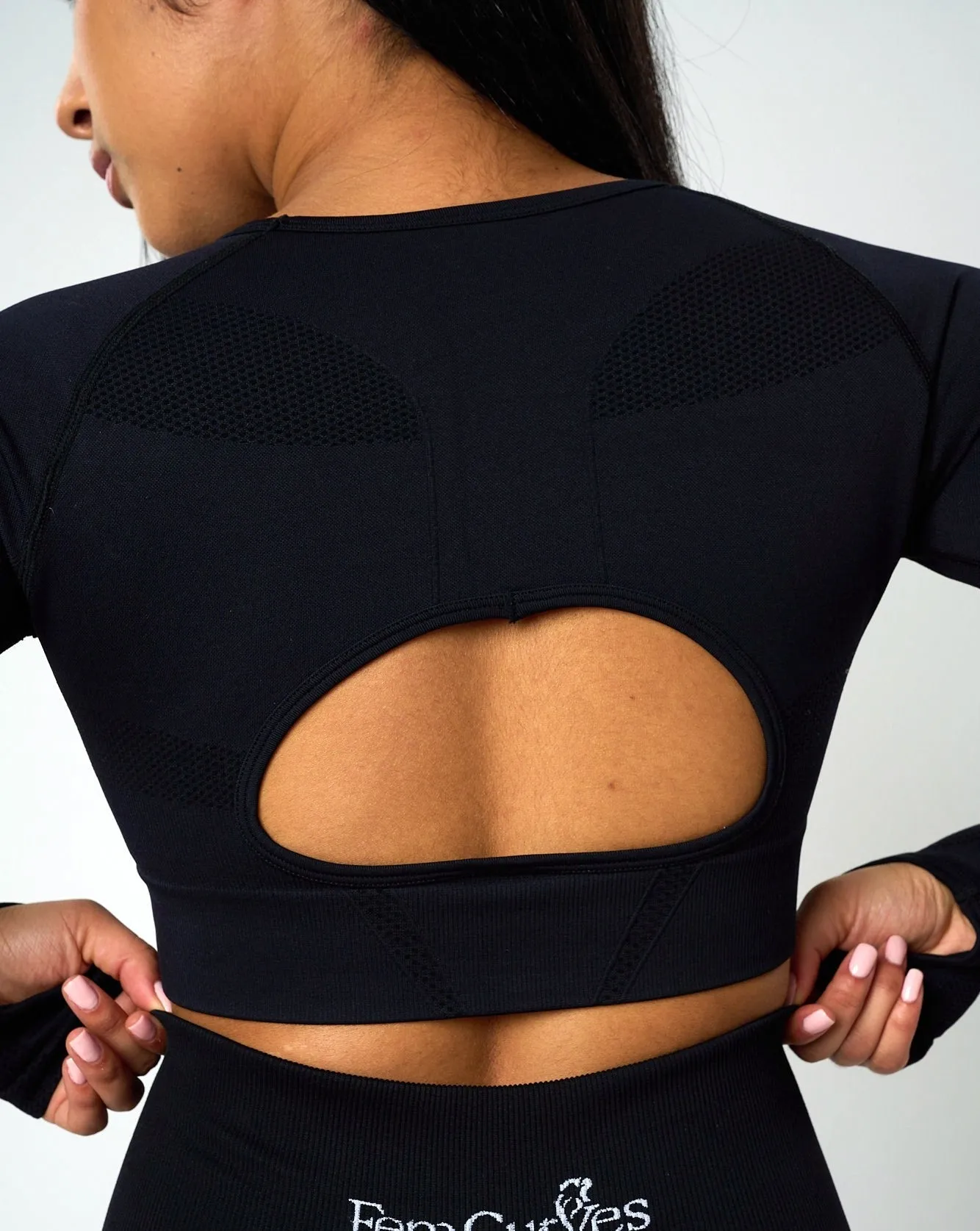 Sujey Long Sleeve Crop Top - Black